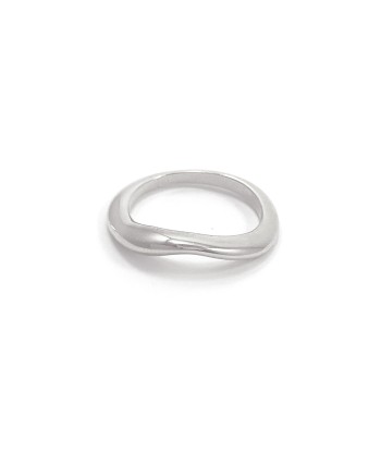 Rio Ring - Silver s'inspire de l'anatomie humaine