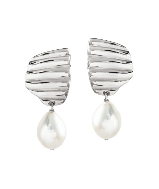 Sunray Pearl Studs - Silver suggérées chez