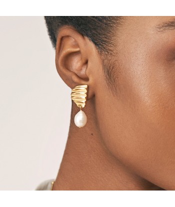 Sunray Pearl Studs - Gold Voir les baskets