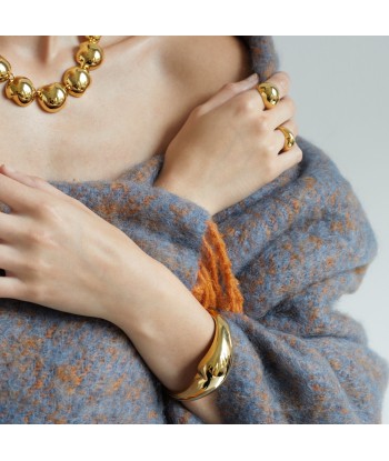 Colette Cuff - Gold le concept de la Pate a emporter 