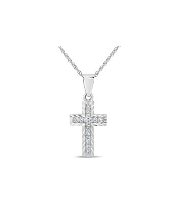 Casablanca Sparkle Cross Sterling Silver Necklace plus qu'un jeu 