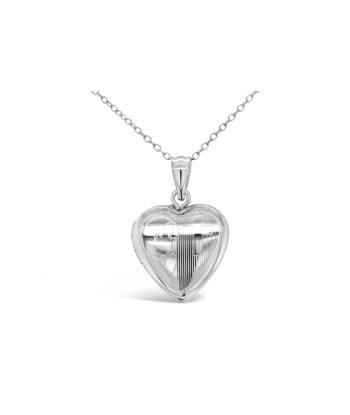 Heart Locket Sterling Silver Necklace with Praying Child basket pas cher