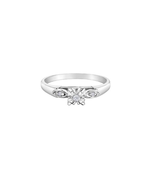 White Gold Round Diamond Engagement Ring rembourrage situé sous